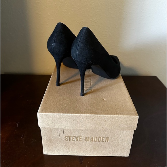 Steve Madden Gracie Black Heels - Picture 3 of 5